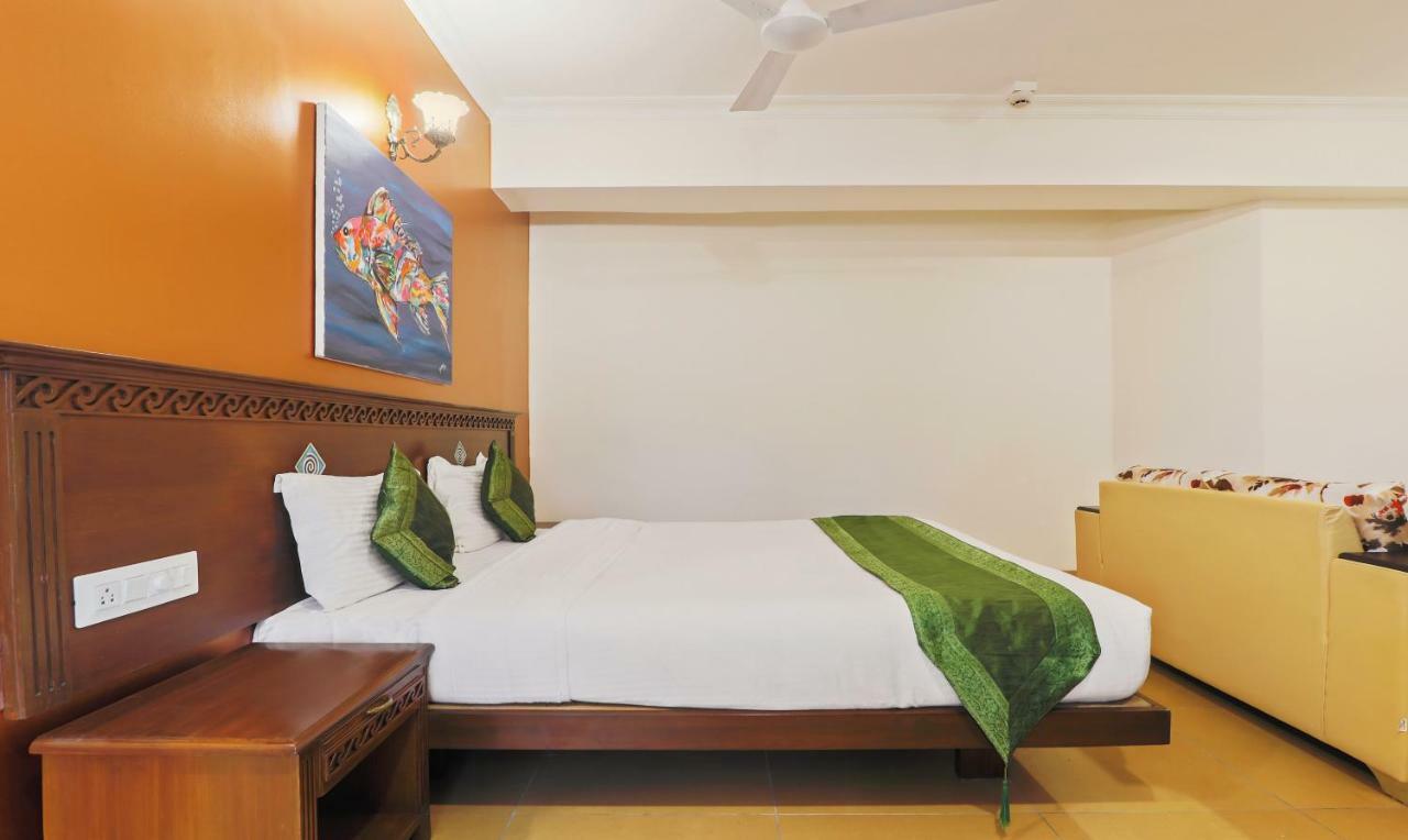 Treebo Premium Dona Eliza, 700 Metres From Calangute Beach Εξωτερικό φωτογραφία