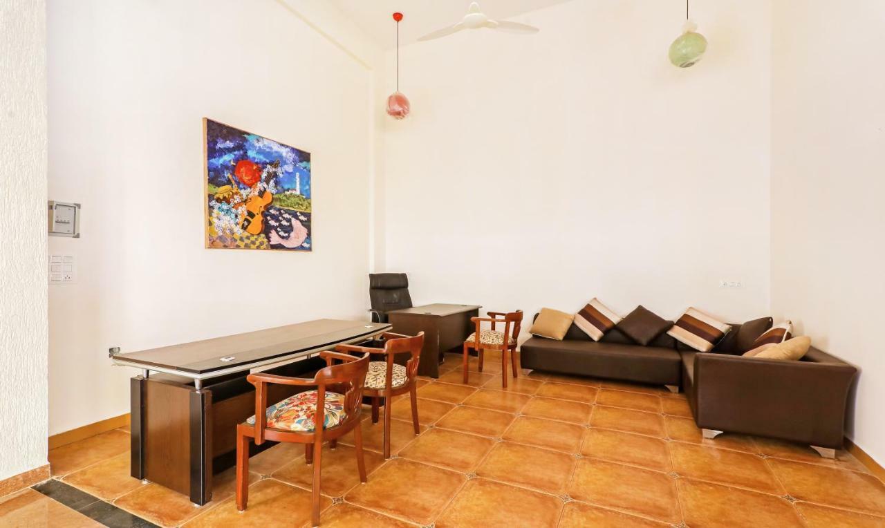 Treebo Premium Dona Eliza, 700 Metres From Calangute Beach Εξωτερικό φωτογραφία