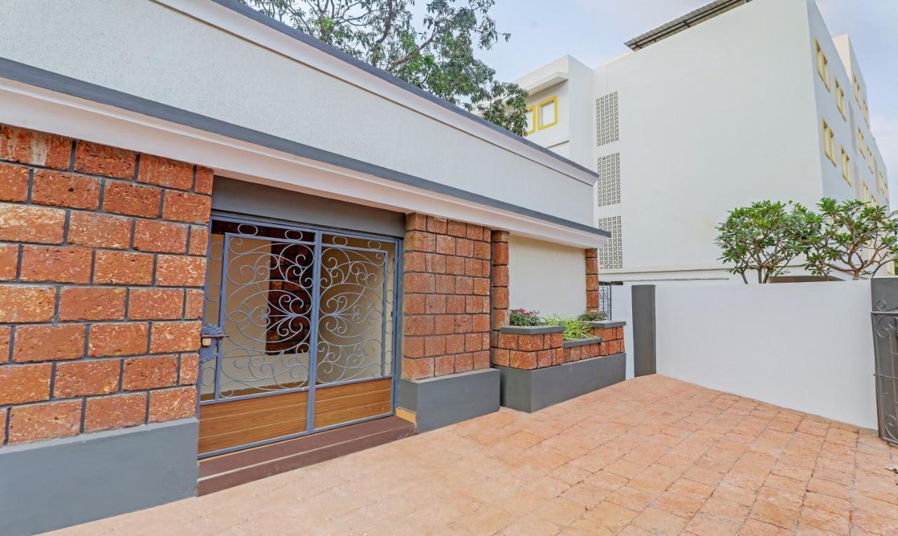 Treebo Premium Dona Eliza, 700 Metres From Calangute Beach Εξωτερικό φωτογραφία